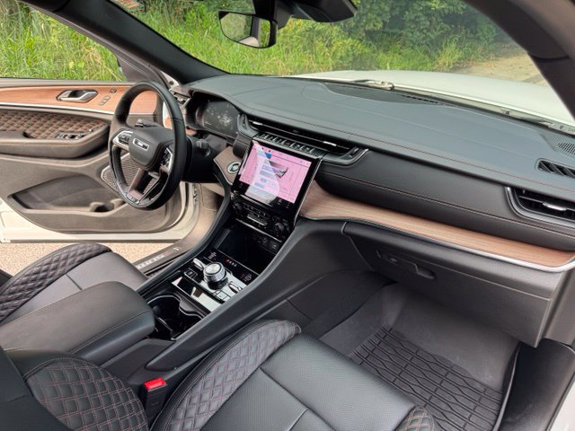 Used 2025 Jeep Grand Cherokee L Summit AWD/4WD image 21