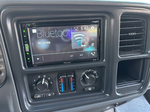 Used 2004 Chevrolet Silverado 1500 LT w/ Light Duty Power Package image 20