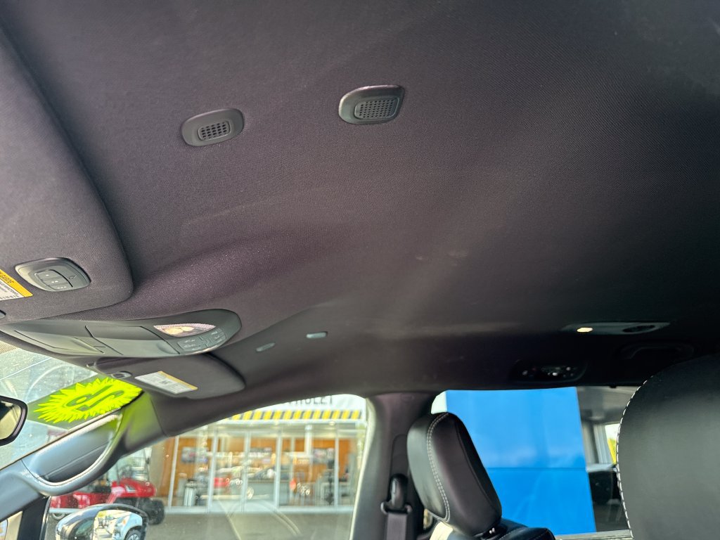 Used 2026 Chrysler Pacifica Select FWD image 24