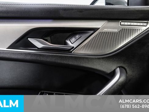 Used 2025 Jaguar F-PACE R-Dynamic S image 56