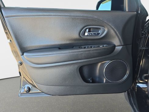 Used 2019 Honda HR-V EX-L image 27