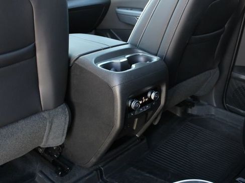 Used 2025 Buick Enclave Avenir w/ Trailering Package, 5000 lbs. image 24