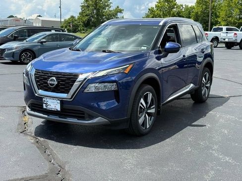 Used 2023 Nissan Rogue SL AWD/4WD image 9