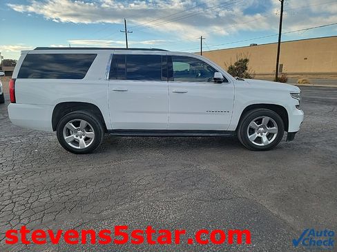 Used 2020 Chevrolet Suburban LT image 6