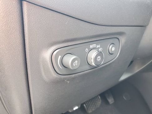 Certified 2024 Chevrolet Equinox Premier AWD/4WD image 26