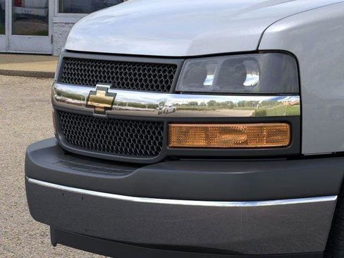 New 2025 Chevrolet Express 2500 w/ Driver Convenience Package RWD image 13