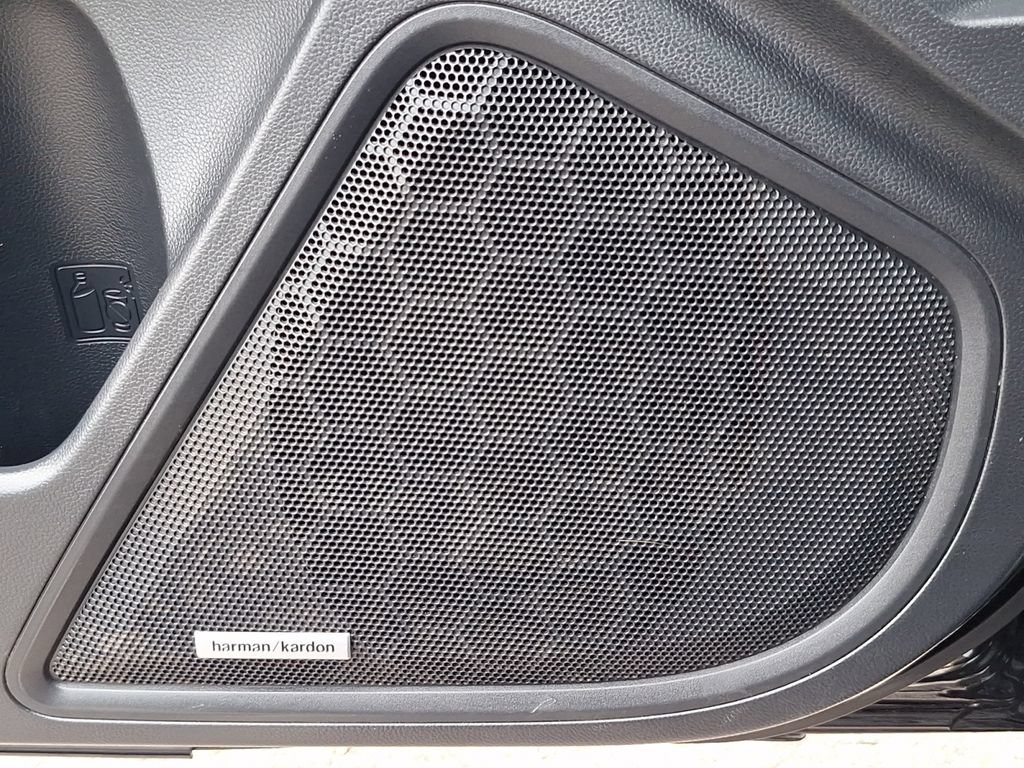 Used 2020 Subaru Outback Touring w/ Popular Package #2 AWD/4WD image 26