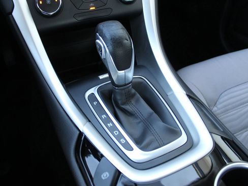 Used 2016 Ford Fusion S FWD image 17