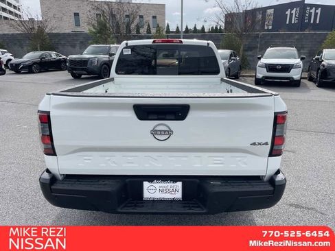 New 2026 Nissan Frontier S image 3