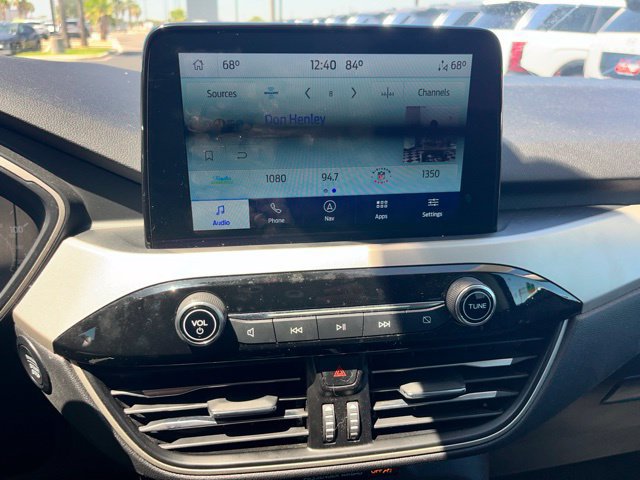 Used 2022 Ford Escape SE w/ Convenience Package FWD image 11
