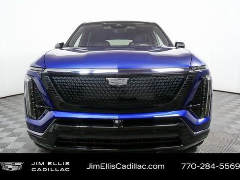 Used 2026 Cadillac Vistiq Sport image 36