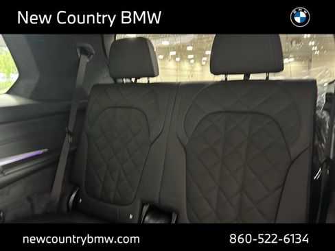 New 2026 BMW X7 xDrive40i w/ M Sport Package image 28
