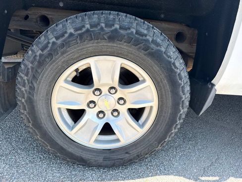 Used 2014 Chevrolet Silverado 1500 LT AWD/4WD image 7