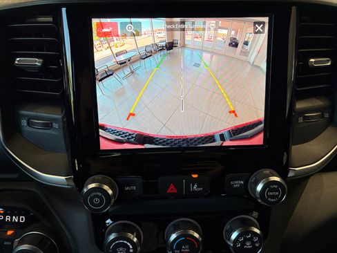 New 2026 RAM 1500 Express AWD/4WD image 24
