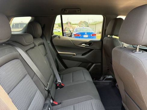Used 2025 Chevrolet Equinox LT FWD image 41