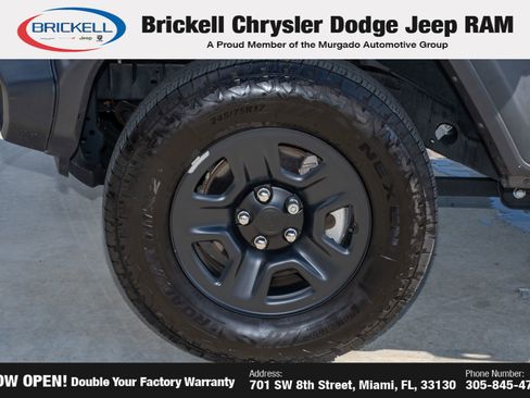 Used 2025 Jeep Wrangler Unlimited Sport AWD/4WD image 38