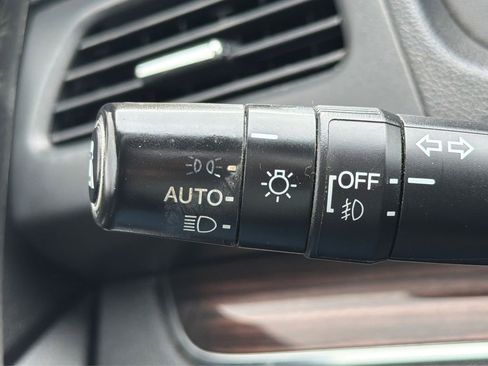 Used 2015 Honda CR-V Touring image 18