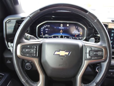 Used 2022 Chevrolet Silverado 1500 High Country w/ High Country Premium Package image 52