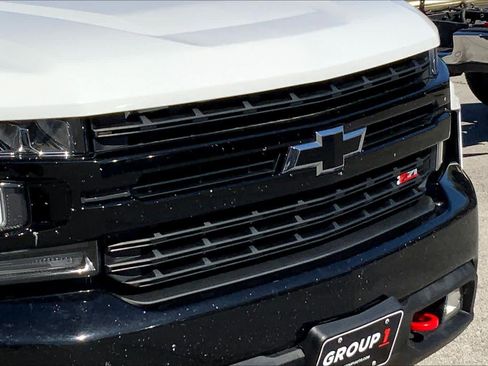 Used 2020 Chevrolet Silverado 1500 LT Trail Boss image 23