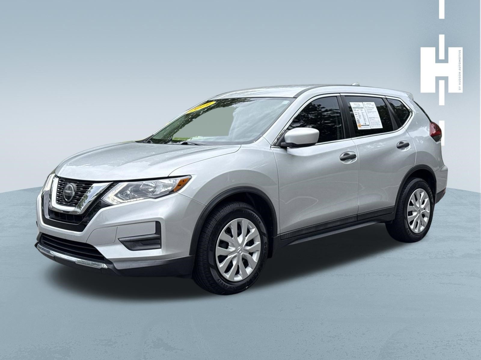 Used 2019 Nissan Rogue S FWD image 3
