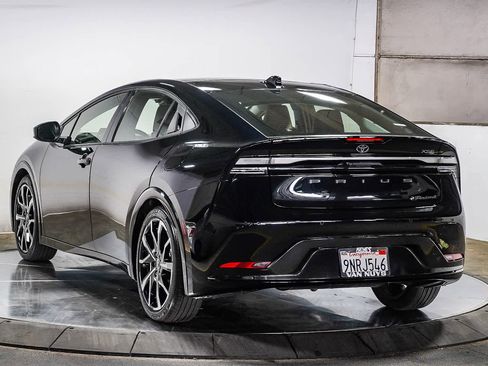 Used 2024 Toyota Prius Prime image 6