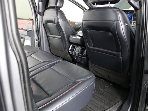 Used 2021 Ford F150 Lariat w/ Equipment Group 502A High image 39