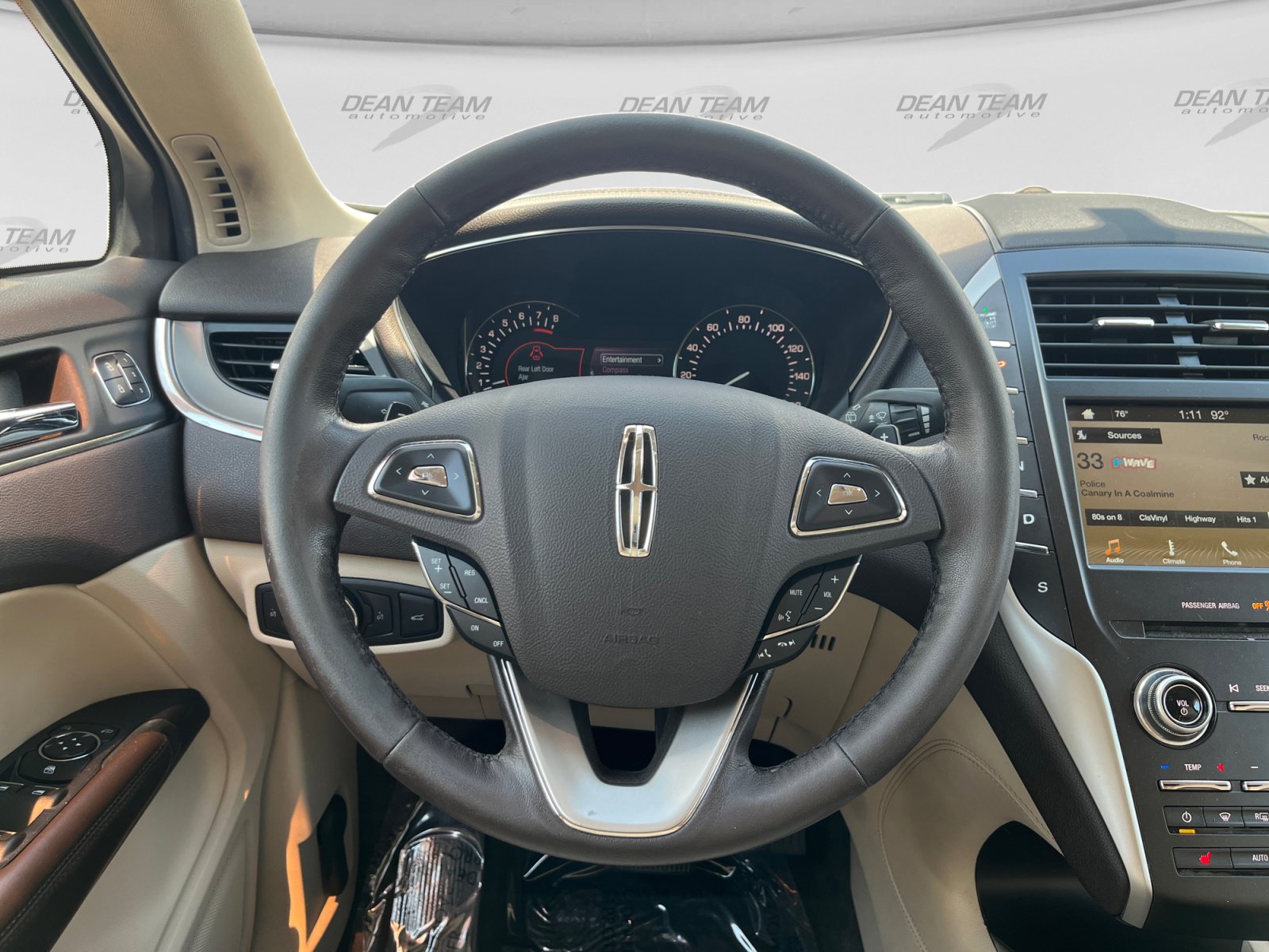 Used 2017 Lincoln MKC Premiere AWD/4WD image 12