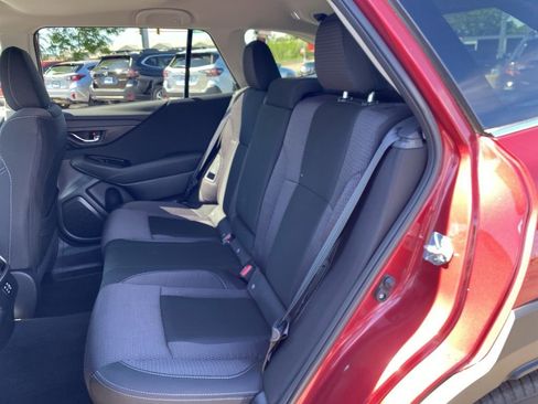 Certified 2025 Subaru Outback Premium w/ Popular Package #1A AWD/4WD image 11