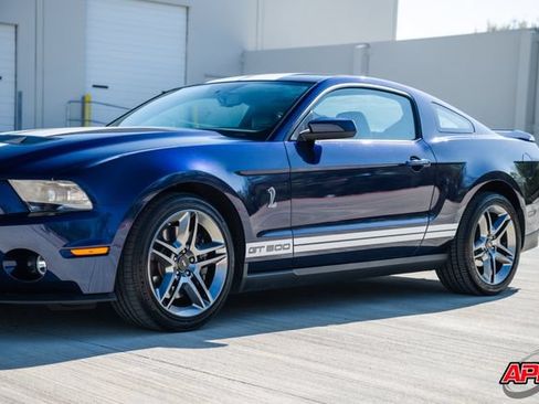 Used 2010 Ford Mustang Shelby GT500 RWD image 44