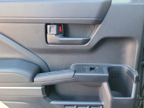 Used 2025 Toyota 4Runner SR5 image 12