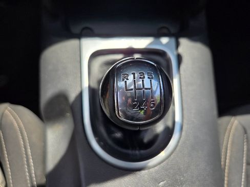 Used 2022 Ford Mustang Coupe RWD image 30