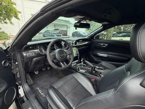 Used 2016 Ford Mustang GT Premium w/ GT Performance Package RWD image 4