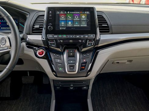 Used 2024 Honda Odyssey Elite image 51