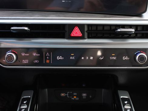 New 2026 Kia Sorento SX Prestige w/ Olive Brown Leather Package image 26