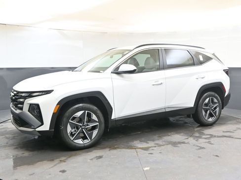 New 2026 Hyundai Tucson SEL image 2