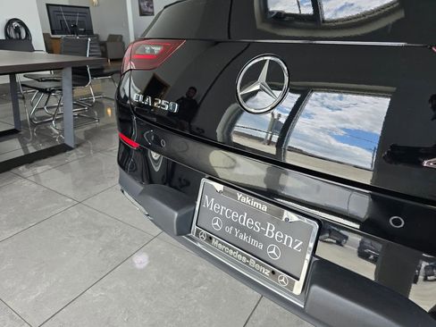 New 2025 Mercedes-Benz CLA 250 4MATIC image 14