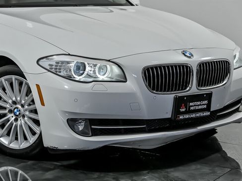 Used 2011 BMW 535i Sedan RWD image 2