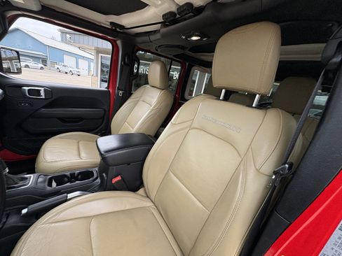 Used 2018 Jeep Wrangler Unlimited Rubicon image 29
