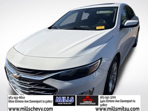 Used 2021 Chevrolet Malibu LT FWD image 1