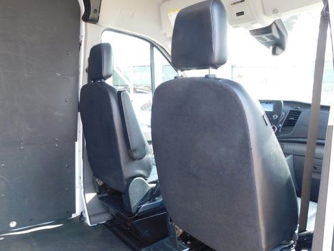 Used 2023 Ford Transit 250 Medium Roof w/ Load Area Protection Package image 26