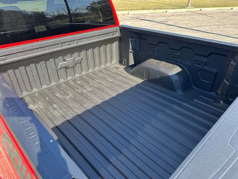 New 2026 Chevrolet Silverado 1500 Custom Trail Boss w/ Dark Appearance Package image 21