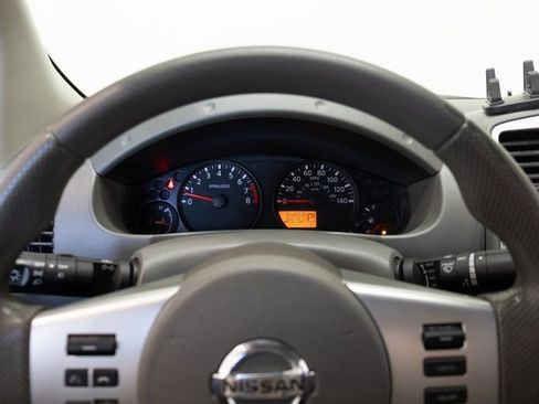 Used 2021 Nissan Frontier SV image 28