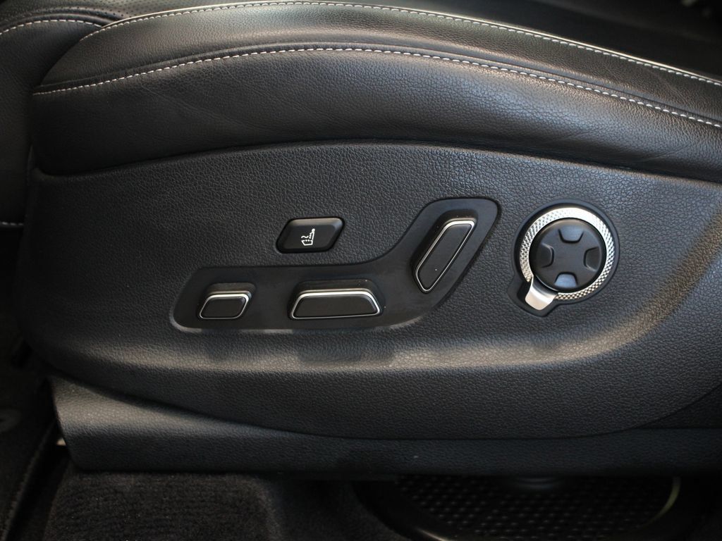 Used 2024 Genesis GV80 2.5T w/ Prestige Package AWD/4WD image 15