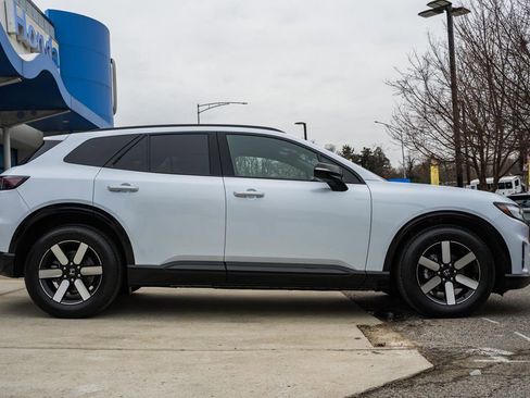 New 2026 Honda Prologue Touring image 3