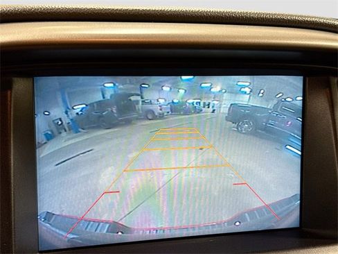 Used 2015 Chevrolet Colorado Z71 image 16