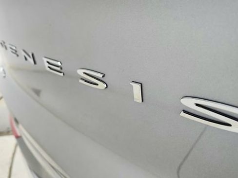 Used 2025 Genesis GV80 3.5T Prestige image 17