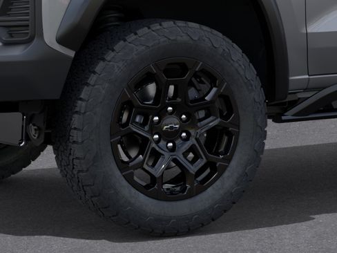 New 2026 Chevrolet Colorado Trail Boss w/ Midnight Edition AWD/4WD image 10