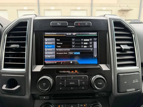 Used 2015 Ford F150 XLT w/ Equipment Group 302A Luxury image 33