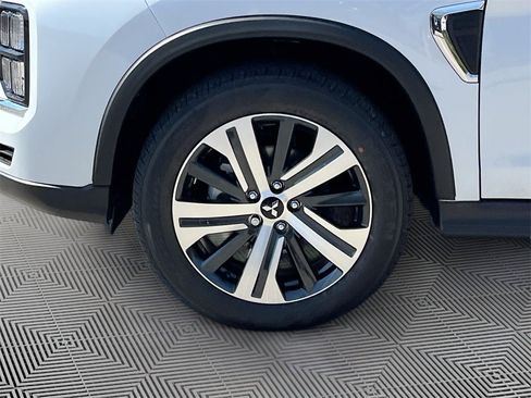 New 2025 Mitsubishi Outlander Sport SE image 29