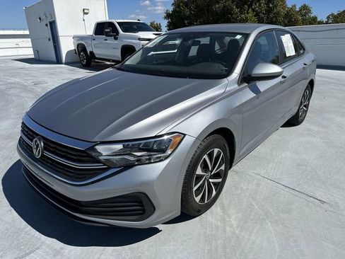 Used 2024 Volkswagen Jetta S image 39